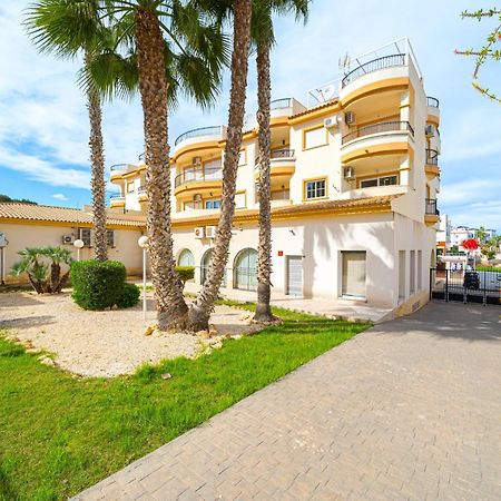 Villamartin Apartment. Excellent Location For Golfers, Cyclists And Hikers Kültér fotó