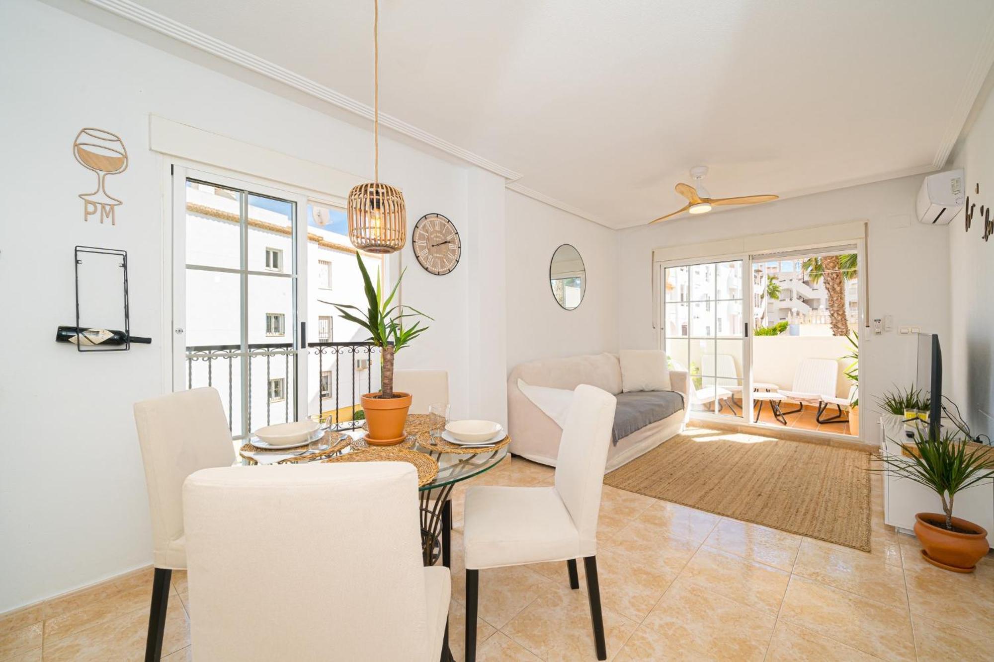 Villamartin Apartment. Excellent Location For Golfers, Cyclists And Hikers Kültér fotó